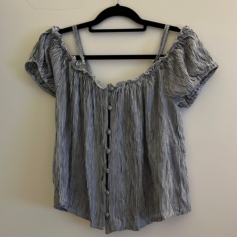 American eagle button up top